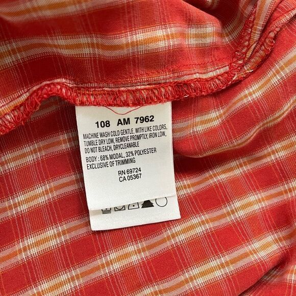 Columbia button down zip pocket plaid shirt, size L. - Picture 7 of 7